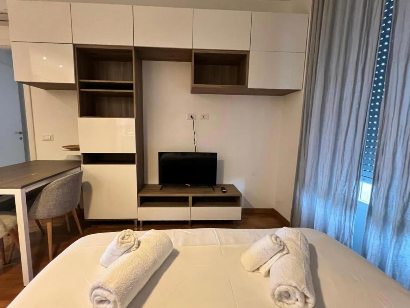 Da Vinci Suite - Apartment With Balcony In Milan Design District - Tortona Area Eksteriør bilde